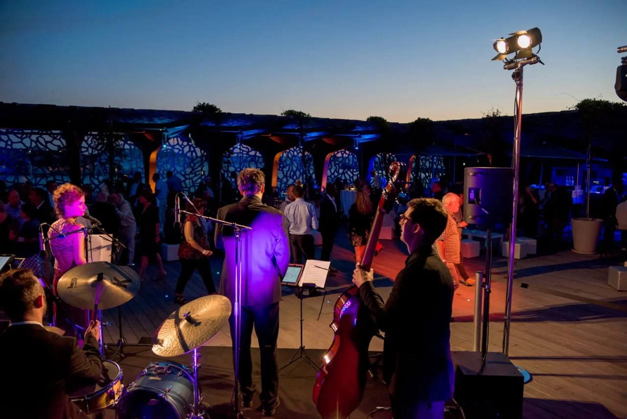 Orchestre-de-Jazz-Shades-of-Blue